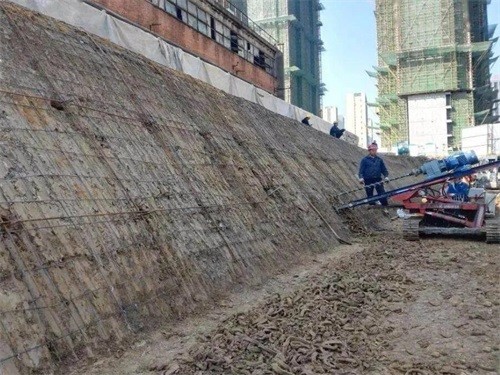 铁山港建筑边坡支护